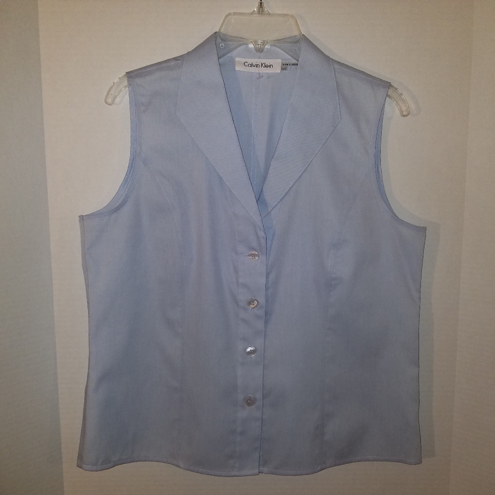 CALVIN KLEIN LIGHT BLUE SLEEVELESS LADIES BUTTON DOWN OXFORD